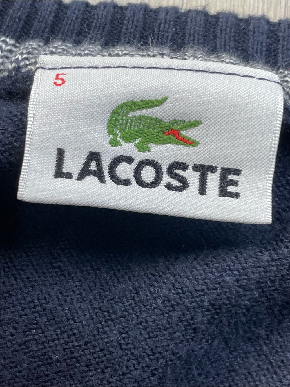 Lacoste Men's Navy V-Neck Sweater with Green Crocodile Logo - Picture 2 of 6